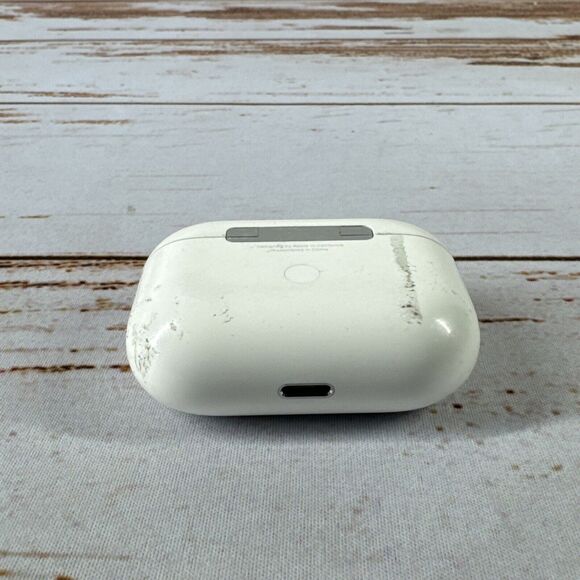 Apple AirPods Pro 1st Generation Model A2190 Magsafe Wireless Charging Case Only - Picture 3 of 5